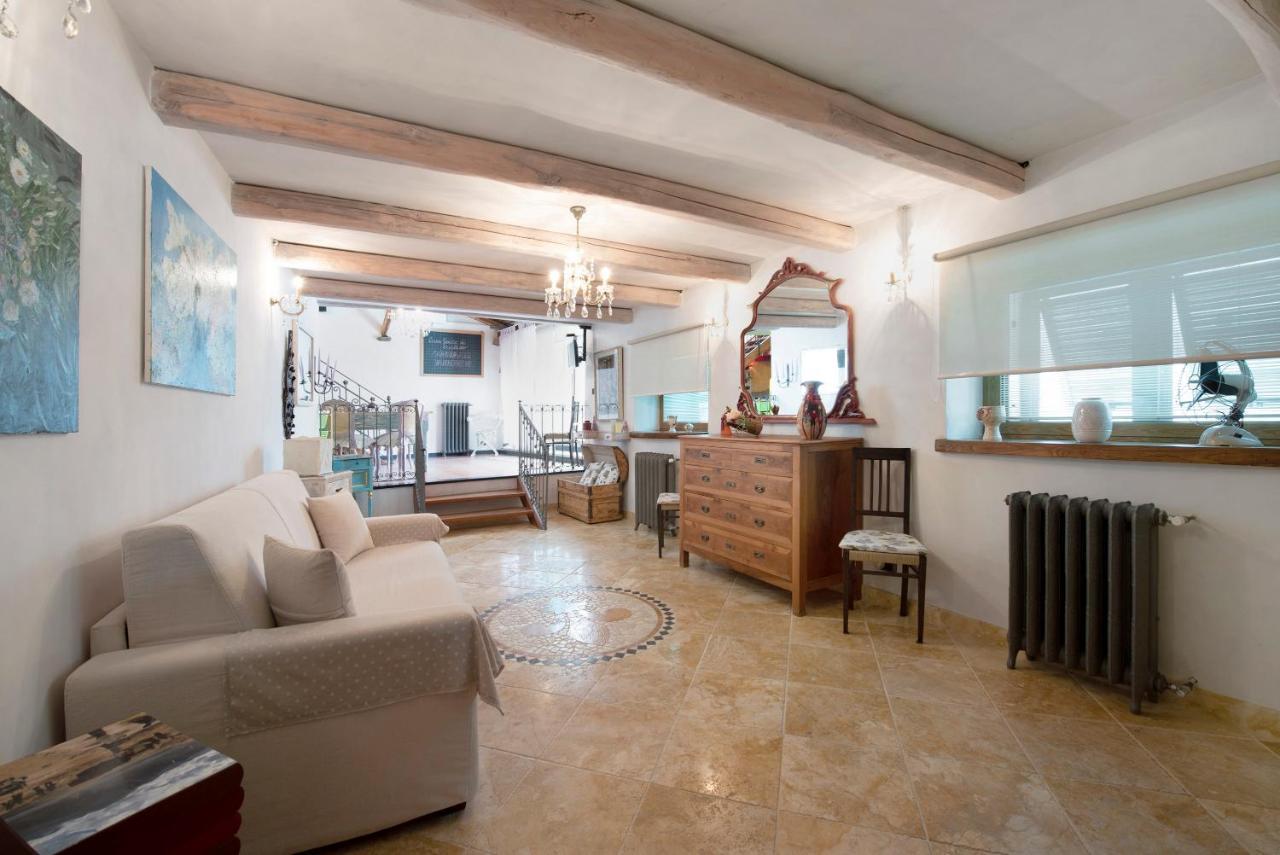 Casa Gocce Di Cristallo ヴァラッツェ エクステリア 写真